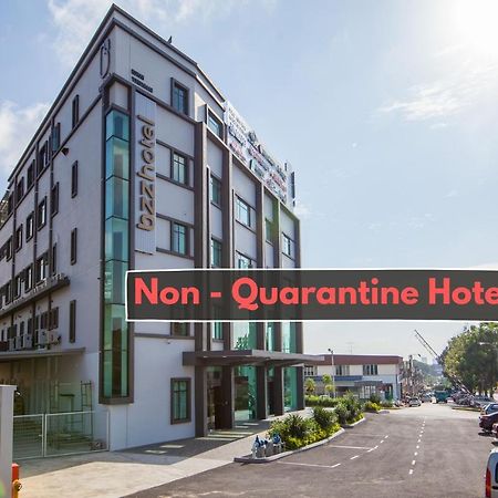 Bzz Hotel Skudai Kültér fotó