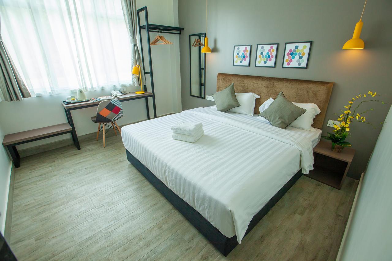 Bzz Hotel Skudai Kültér fotó