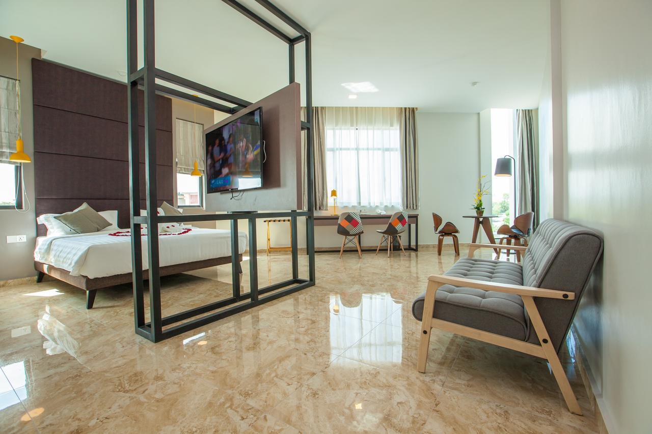 Bzz Hotel Skudai Kültér fotó