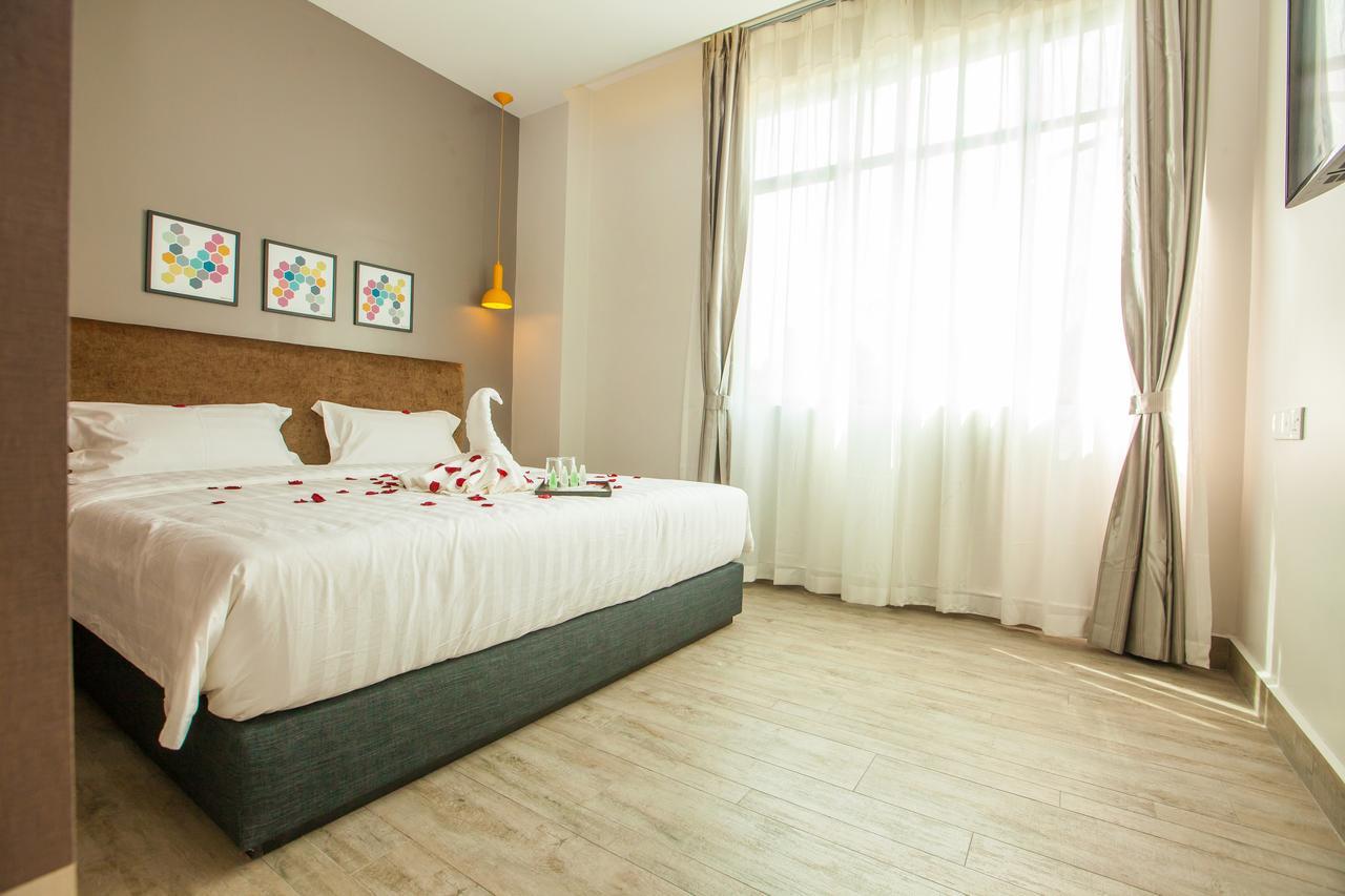 Bzz Hotel Skudai Kültér fotó